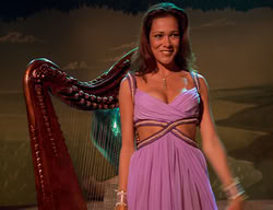 extant_XenaWarriorPrincess_2x11-HereSheComesMissAmphipolis_02703