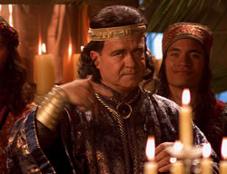 extant_XenaWarriorPrincess_2x11-HereSheComesMissAmphipolis_02720