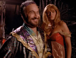 extant_XenaWarriorPrincess_2x11-HereSheComesMissAmphipolis_02763