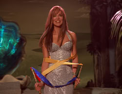 extant_XenaWarriorPrincess_2x11-HereSheComesMissAmphipolis_02774
