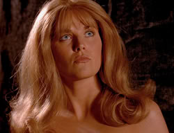 extant_XenaWarriorPrincess_2x11-HereSheComesMissAmphipolis_02849