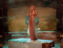 extant_XenaWarriorPrincess_2x11-HereSheComesMissAmphipolis_02889
