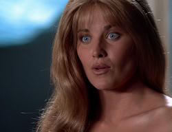 extant_XenaWarriorPrincess_2x11-HereSheComesMissAmphipolis_02997