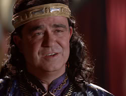 extant_XenaWarriorPrincess_2x11-HereSheComesMissAmphipolis_03001
