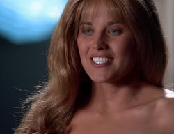 extant_XenaWarriorPrincess_2x11-HereSheComesMissAmphipolis_03007