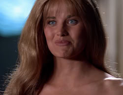 extant_XenaWarriorPrincess_2x11-HereSheComesMissAmphipolis_03017