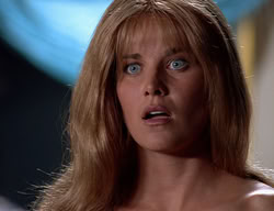 extant_XenaWarriorPrincess_2x11-HereSheComesMissAmphipolis_03026