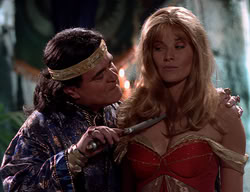 extant_XenaWarriorPrincess_2x11-HereSheComesMissAmphipolis_03118