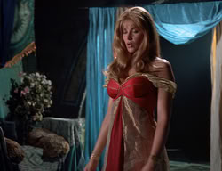 extant_XenaWarriorPrincess_2x11-HereSheComesMissAmphipolis_03148