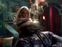 extant_XenaWarriorPrincess_2x11-HereSheComesMissAmphipolis_03161