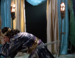 extant_XenaWarriorPrincess_2x11-HereSheComesMissAmphipolis_03169