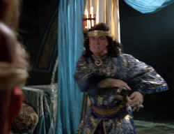extant_XenaWarriorPrincess_2x11-HereSheComesMissAmphipolis_03171