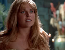 extant_XenaWarriorPrincess_2x11-HereSheComesMissAmphipolis_03175