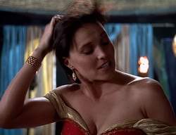 extant_XenaWarriorPrincess_2x11-HereSheComesMissAmphipolis_03200