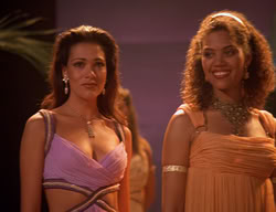 extant_XenaWarriorPrincess_2x11-HereSheComesMissAmphipolis_03237