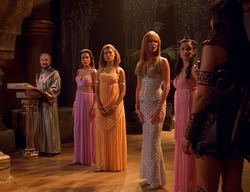 extant_XenaWarriorPrincess_2x11-HereSheComesMissAmphipolis_03252