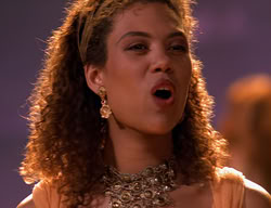 extant_XenaWarriorPrincess_2x11-HereSheComesMissAmphipolis_03376