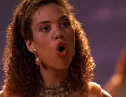 extant_XenaWarriorPrincess_2x11-HereSheComesMissAmphipolis_03383
