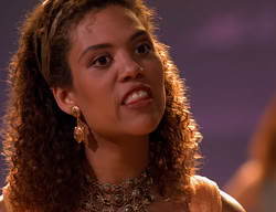 extant_XenaWarriorPrincess_2x11-HereSheComesMissAmphipolis_03384