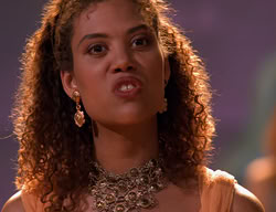 extant_XenaWarriorPrincess_2x11-HereSheComesMissAmphipolis_03396