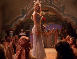 extant_XenaWarriorPrincess_2x11-HereSheComesMissAmphipolis_03455