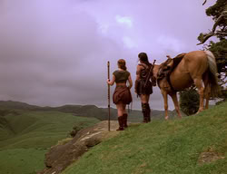 extant_XenaWarriorPrincess_2x11-HereSheComesMissAmphipolis_03564