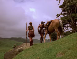 extant_XenaWarriorPrincess_2x11-HereSheComesMissAmphipolis_03570