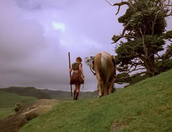 extant_XenaWarriorPrincess_2x11-HereSheComesMissAmphipolis_03574