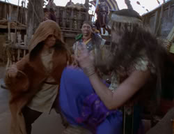 extant_XenaWarriorPrincess_2x12-Destiny_01127