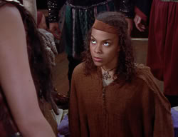 extant_XenaWarriorPrincess_2x12-Destiny_01366