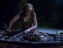 extant_XenaWarriorPrincess_2x13-TheQuest_00045