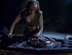 extant_XenaWarriorPrincess_2x13-TheQuest_00046