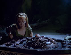 extant_XenaWarriorPrincess_2x13-TheQuest_00051