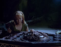extant_XenaWarriorPrincess_2x13-TheQuest_00052