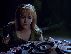 extant_XenaWarriorPrincess_2x13-TheQuest_00066