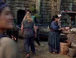 extant_XenaWarriorPrincess_2x13-TheQuest_01209