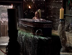 extant_XenaWarriorPrincess_2x13-TheQuest_01859