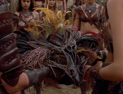 extant_XenaWarriorPrincess_2x14-ANecessaryEvil_00008