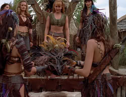 extant_XenaWarriorPrincess_2x14-ANecessaryEvil_00015