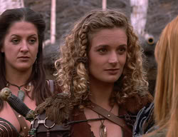extant_XenaWarriorPrincess_2x14-ANecessaryEvil_00027