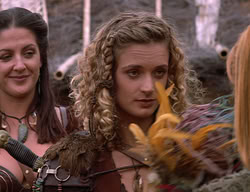 extant_XenaWarriorPrincess_2x14-ANecessaryEvil_00071