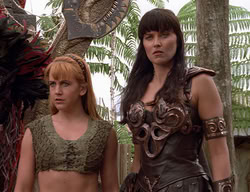 extant_XenaWarriorPrincess_2x14-ANecessaryEvil_00092