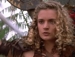 extant_XenaWarriorPrincess_2x14-ANecessaryEvil_00097