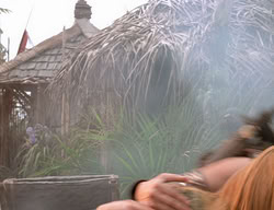 extant_XenaWarriorPrincess_2x14-ANecessaryEvil_00264
