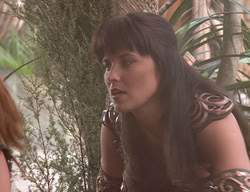 extant_XenaWarriorPrincess_2x14-ANecessaryEvil_00297