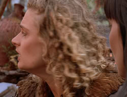 extant_XenaWarriorPrincess_2x14-ANecessaryEvil_00342