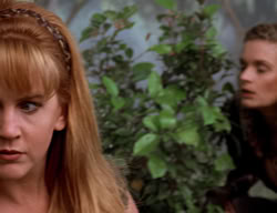 extant_XenaWarriorPrincess_2x14-ANecessaryEvil_00458