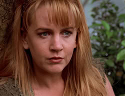 extant_XenaWarriorPrincess_2x14-ANecessaryEvil_00461