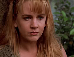 extant_XenaWarriorPrincess_2x14-ANecessaryEvil_00464