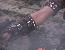 extant_XenaWarriorPrincess_2x14-ANecessaryEvil_00578